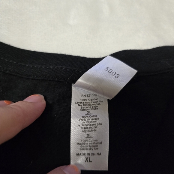 Women's Roger Waters - the wall concert shirt - Picture 4 of 6